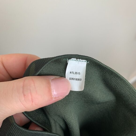 SPANX Green Camo Leggings - Size XS - Picture 3 of 3